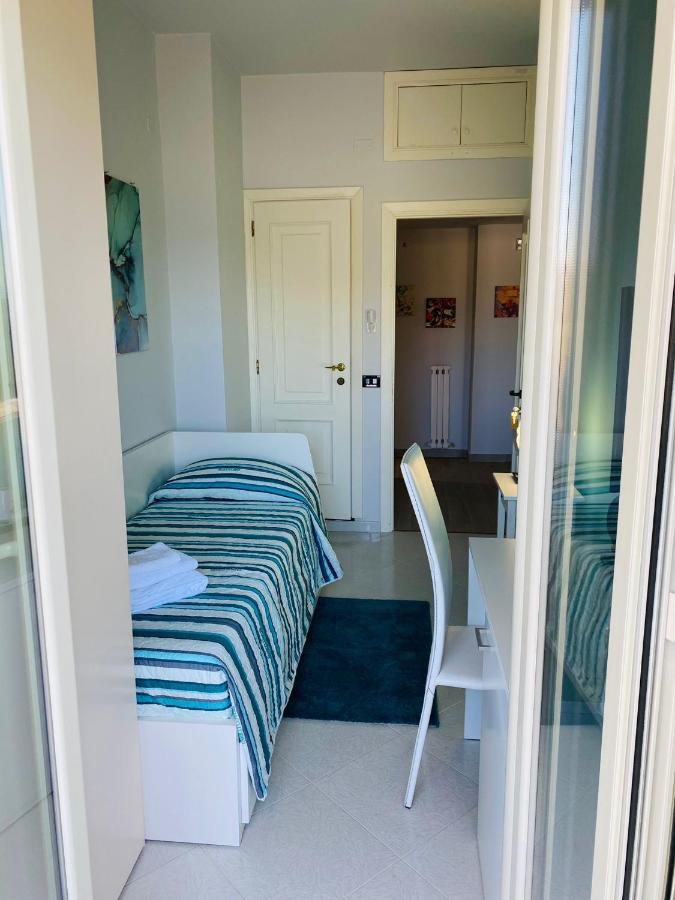 Bed and Breakfast B E B Le Terrazze Sul Mare à Catanzaro Extérieur photo